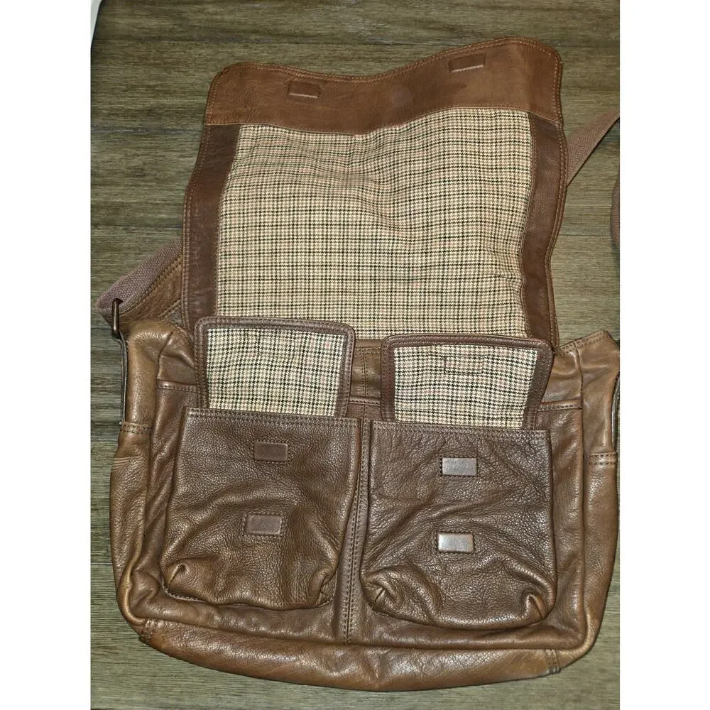 Fossil Brown Leather Messenger Bag 16